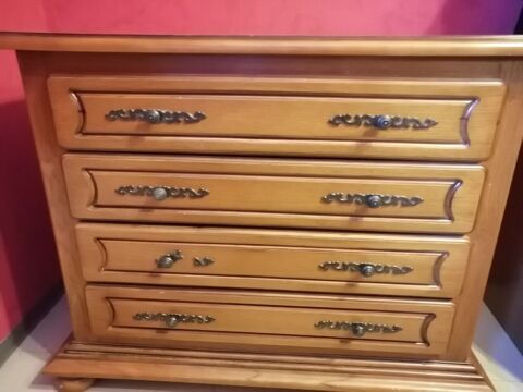 Commode chne 50 Autun (71)