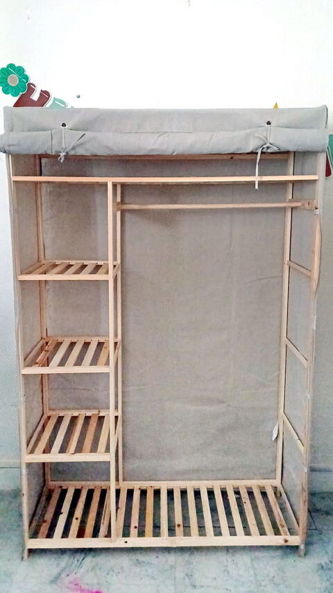 Garde robe en tissus et bois de pin 110x40x170cm Tours (37)