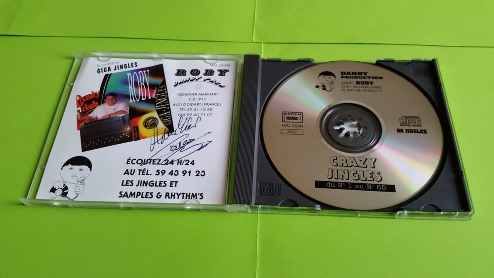 ROBY CRAZY JINGLES CD et vinyles