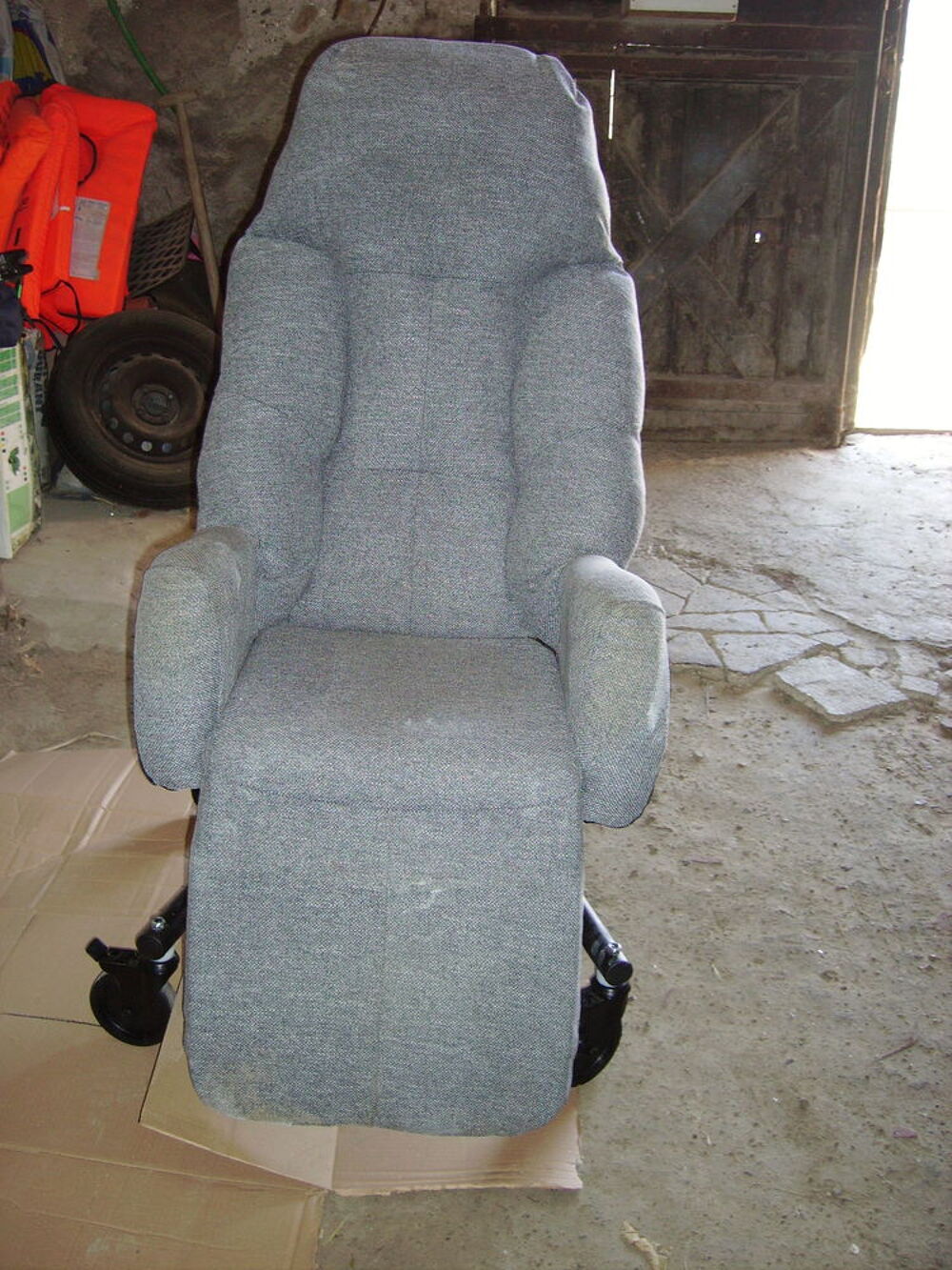 fauteuil (neuf) relax Meubles