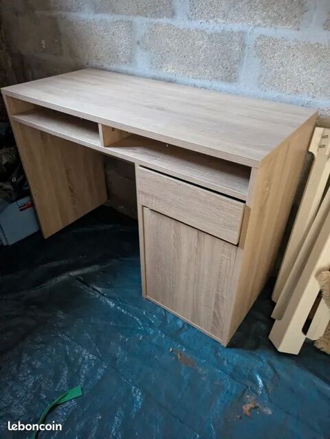 Bureau à tiroir et étagère en bois clair comme neuf Talence (33)