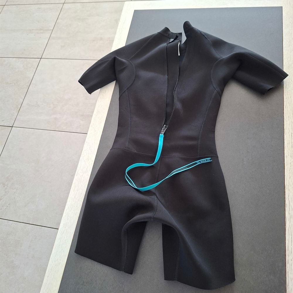 Combinaison shorty taille XS , femme, D&eacute;cathlon Sports