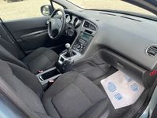 5008 1.6 HDi 110ch FAP BVM6 Confort Pack 5pl 2010 occasion 89500 Armeau