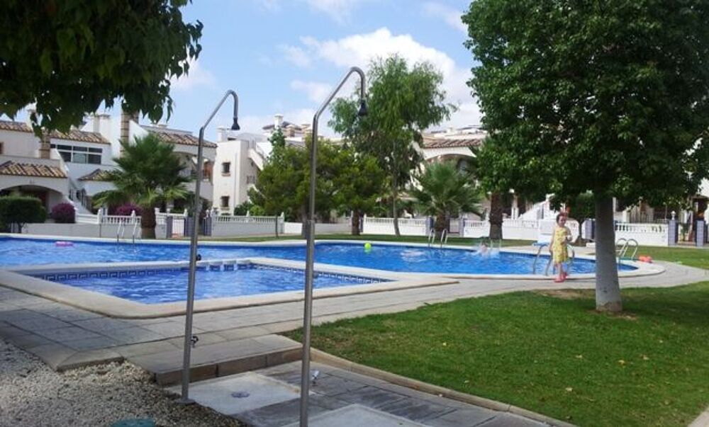    BEL APPARTEMENT SPACIEUX. PISCINE. ALICANTE. TORREVIEJA.  Espagne, ALICANTE. TORREVIEJA. ORIHUELA COSTA