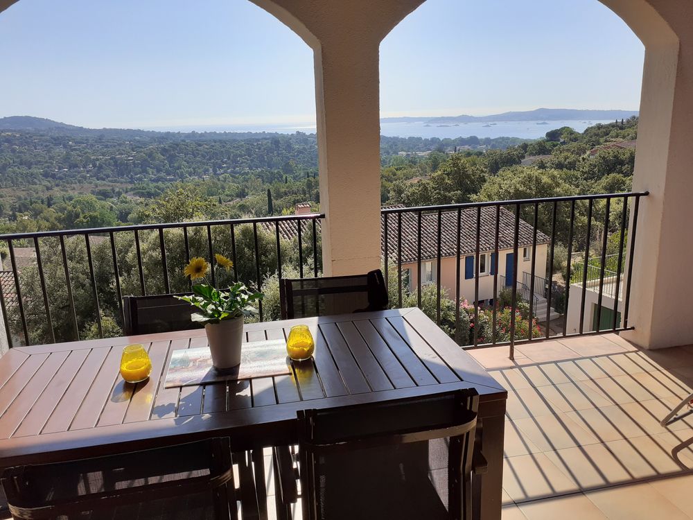   Vacances à  port Grimaud vue mer Climatisé fibre Provence-Alpes-Côte d'Azur, Grimaud (83310)