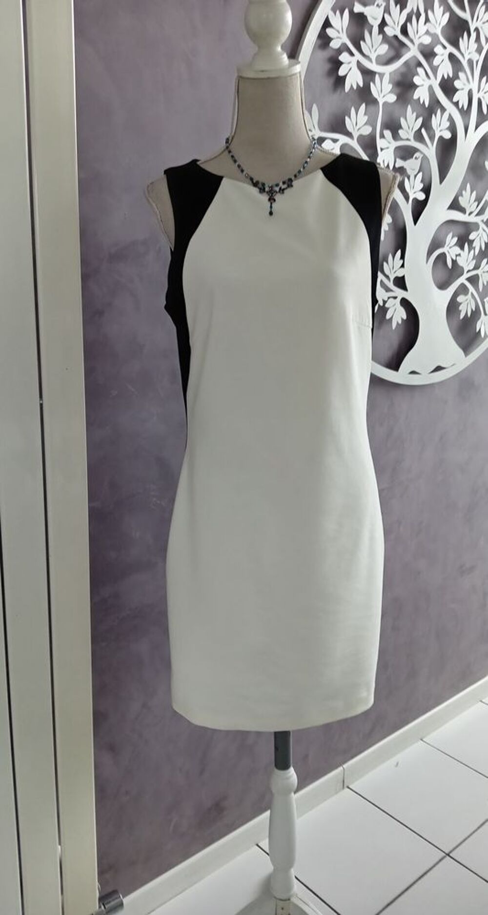 Robe neuve Mango Vêtements