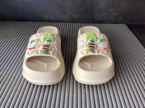 Mules neuves (P. 39) 6 Vincennes (94)