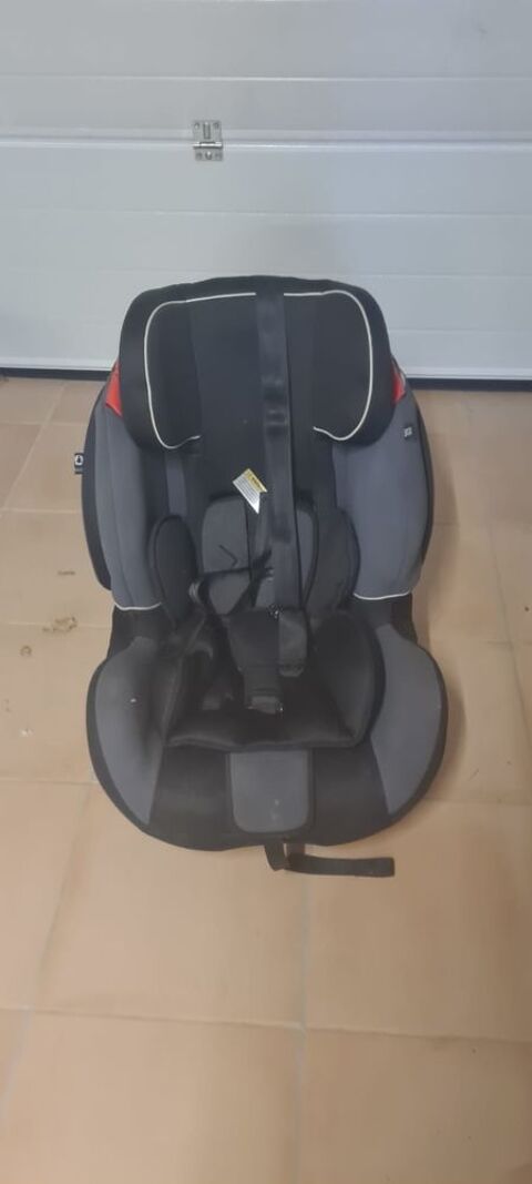 Siege auto bb : LCP Kids 40 Massieux (01)