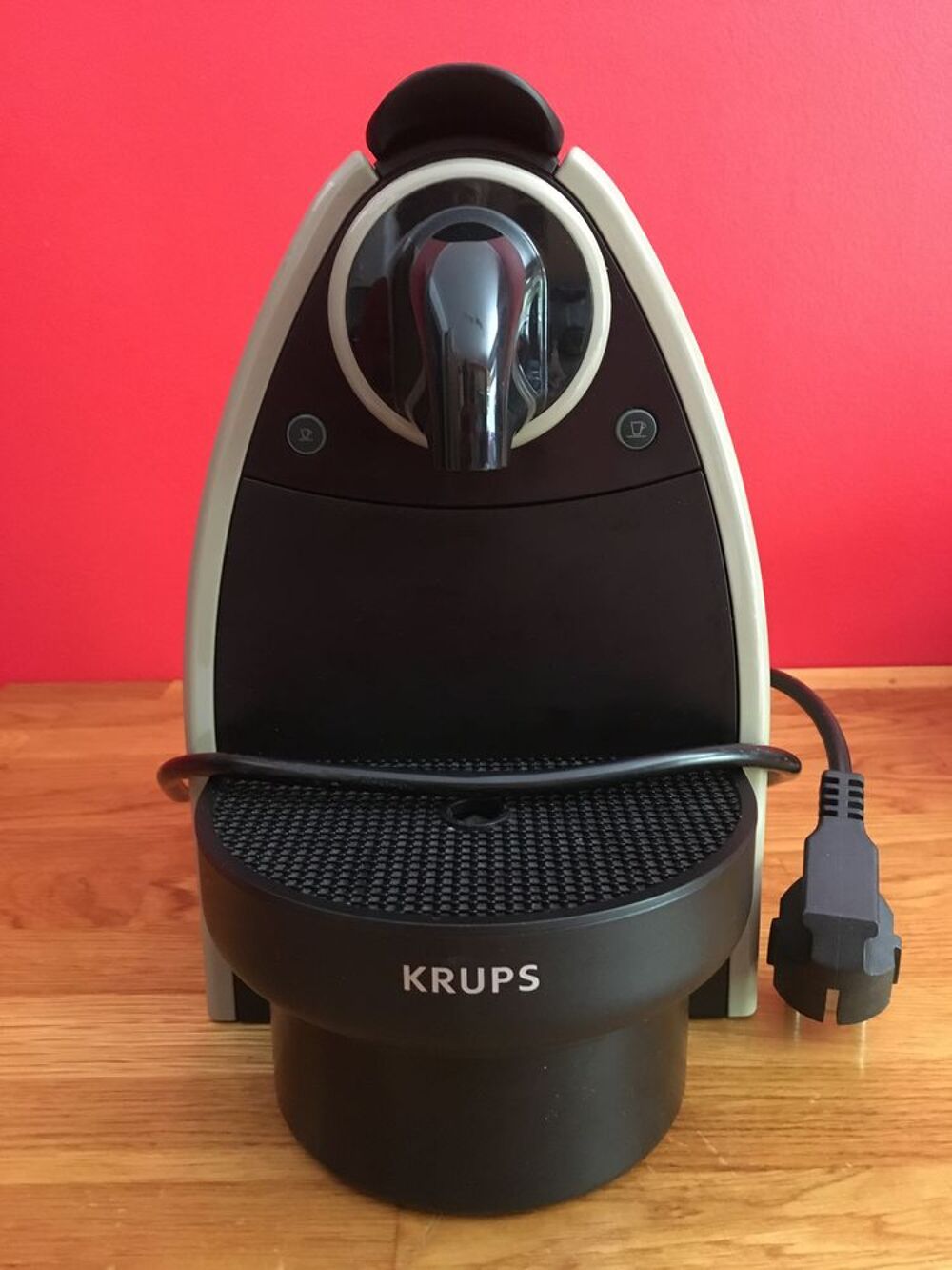 Machine &agrave; caf&eacute; NESPRESSO krups Electroménager
