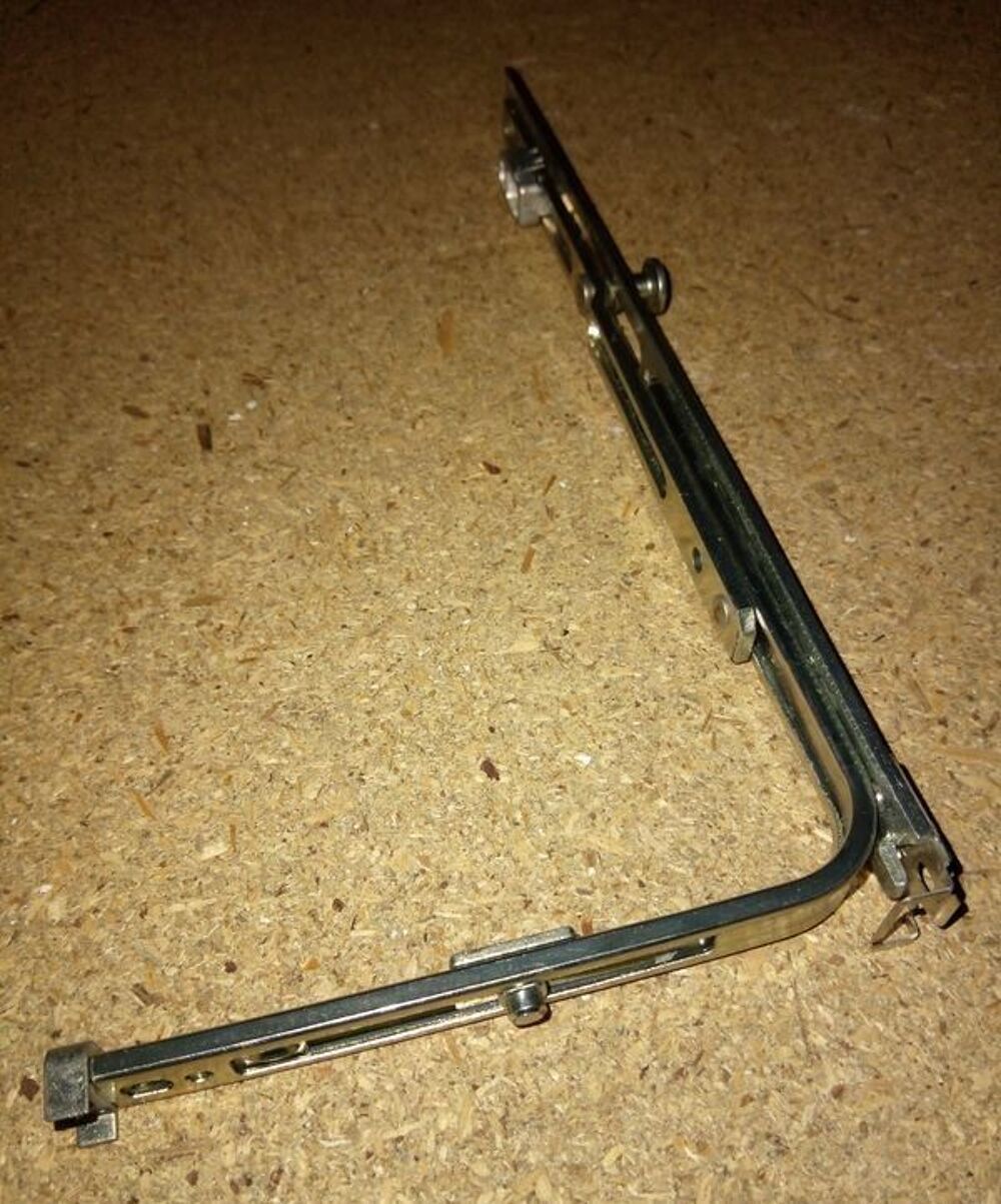 verrouilleur de fen&ecirc;tre oscillo battante neuf Bricolage