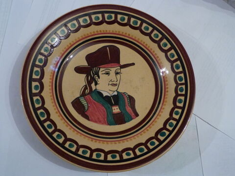 ASSIETTE KERALUC TETE DE BRETON 15 Brest (29)