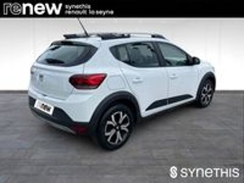 Sandero TCe 90 CVT - 22 Stepway Confort 2022 occasion 83500 La Seyne-sur-Mer