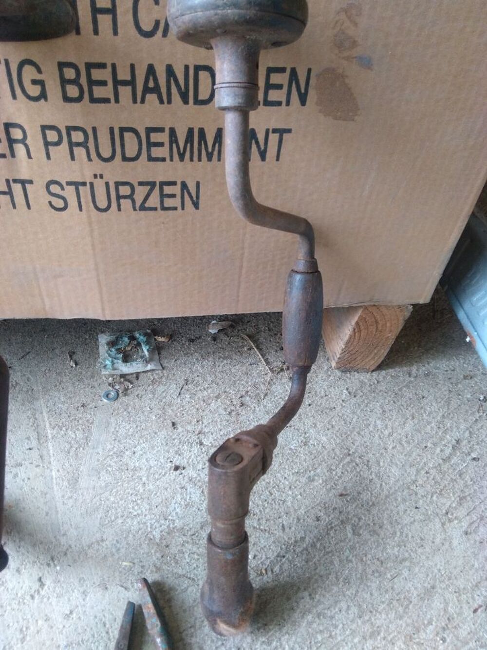 CHIGNOLE A MAIN PEUGEOT ET FR&Egrave;RES Bricolage