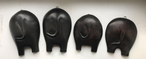 Lot de 4 �l�phants en bois noir 35 Obernai (67)