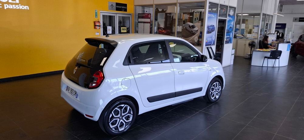 Twingo III E-Tech Equilibre 2023 occasion 33370 Tresses