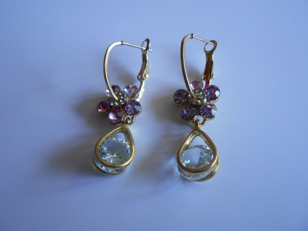 BOUCLE D OREILLES Bijoux et montres