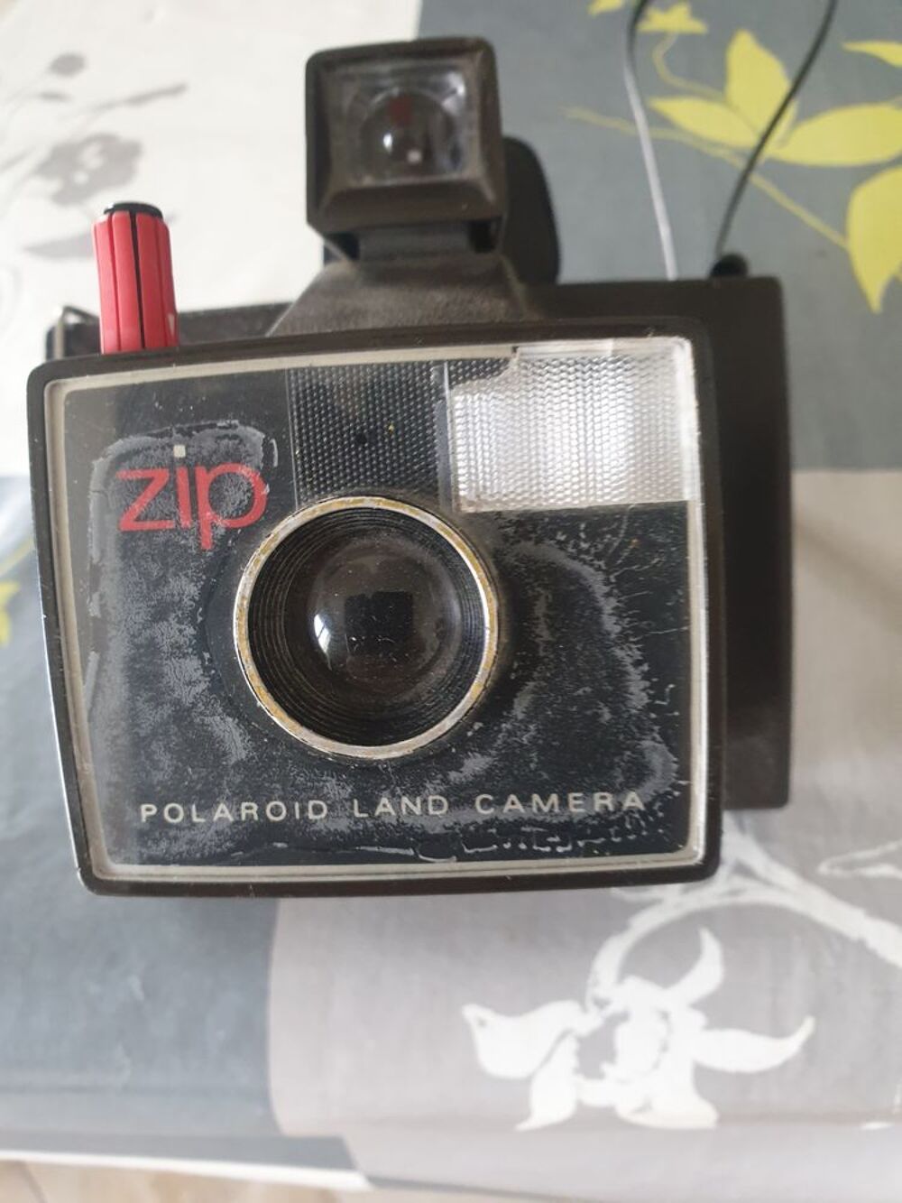 Polaroid Photos/Video/TV