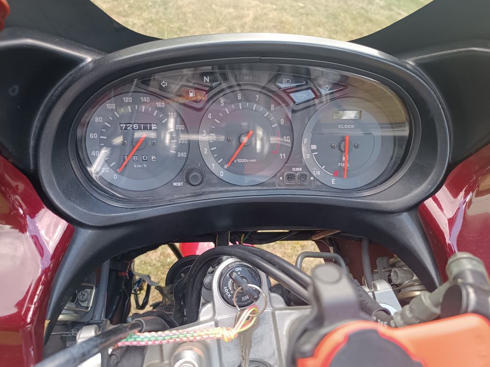 YAMAHA 1997 occasion 38630 Les Aveni&egrave;res