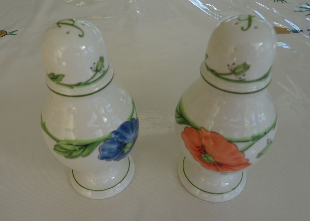 Service de table Villeroy &amp; Boch, mod&egrave;le vintage Amapola Cuisine