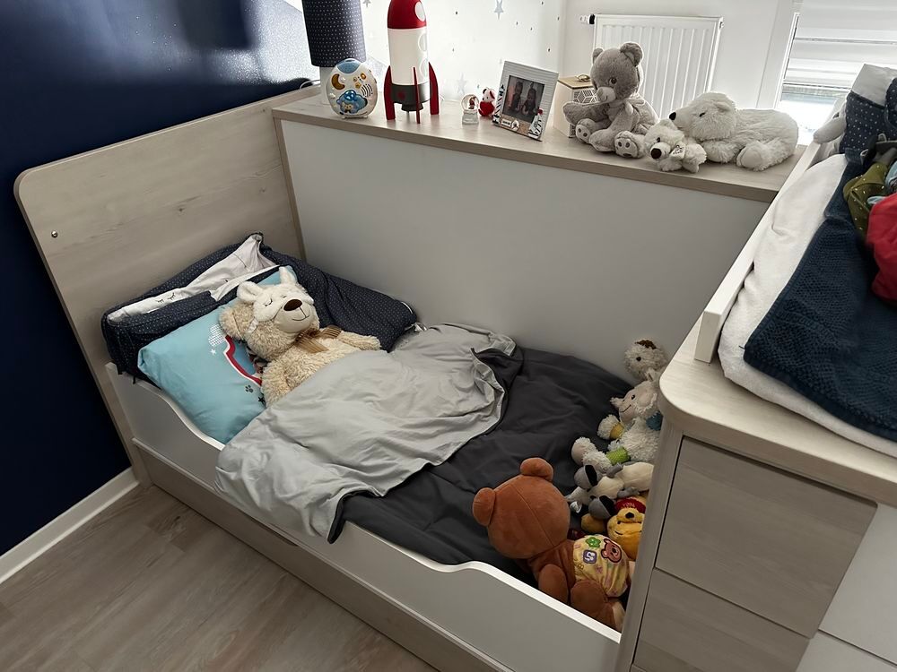 Lit &eacute;volutif galipette sacha + armoires 3 portes Mobilier enfants