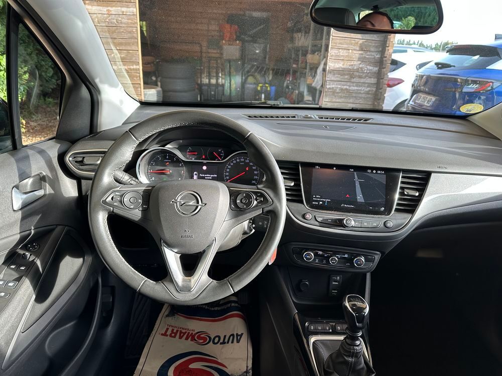 Crossland 1.5 D 110 ch BVM6 Elegance Business 2023 occasion 69400 Arnas