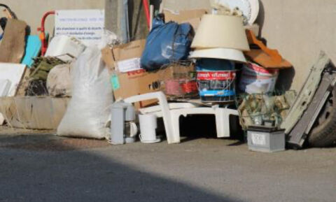 enl&egrave;vement encombrants 0 13005 Marseille