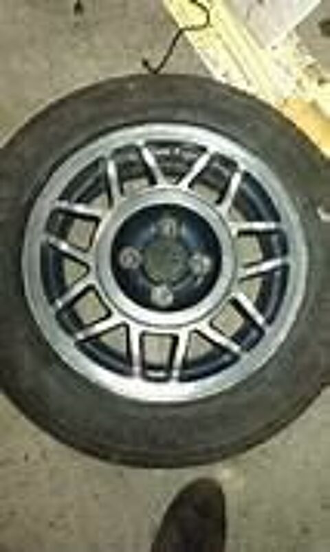 Pi&egrave;ces et &eacute;quipements Voiture Pi&egrave;ces et &eacute;quipements Voiture  occasion Saint-Gilles Les Bains 97434