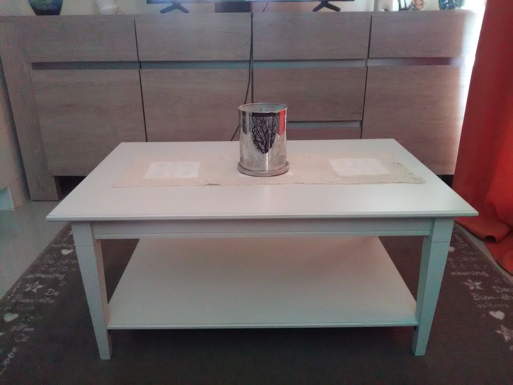 Table basse Meubles
