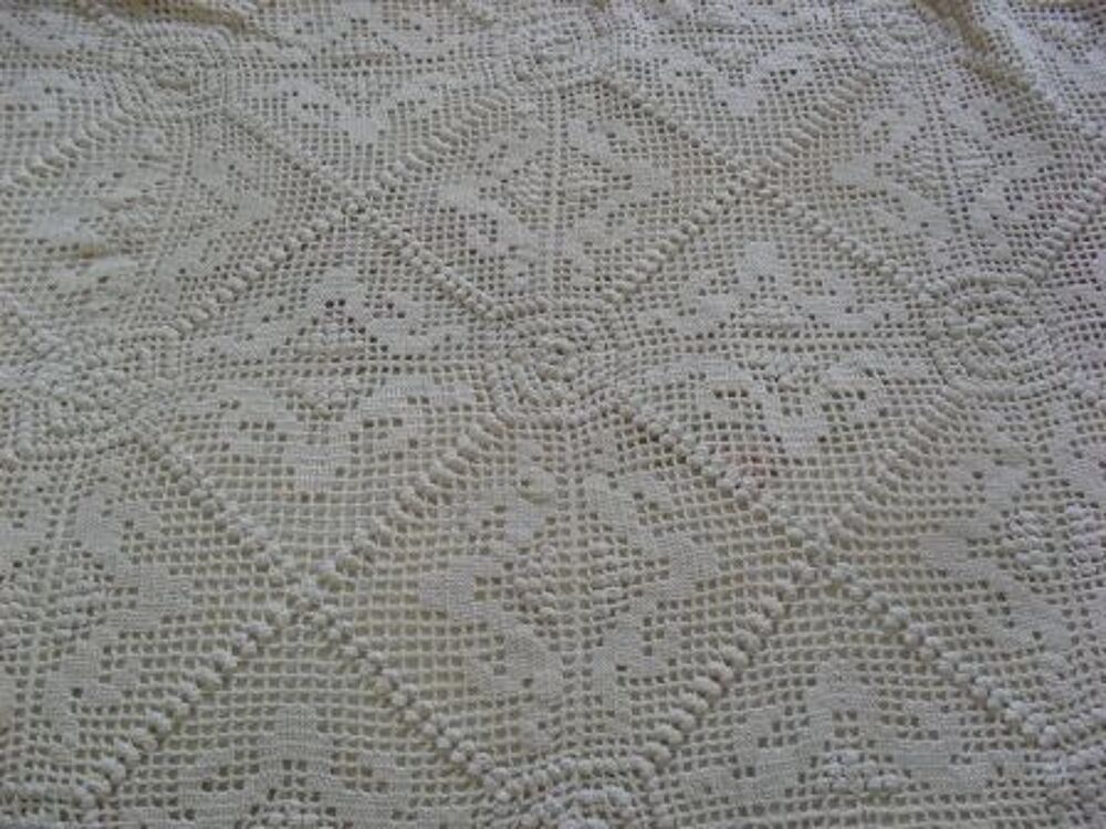 DESSUS DE LIT au crochet Décoration