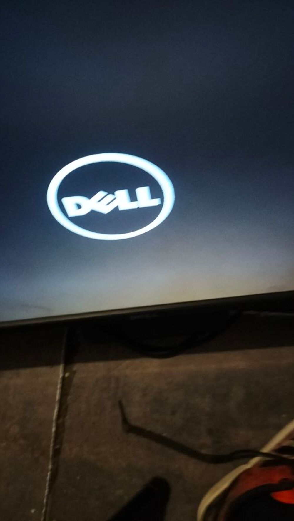 Moniteur Dell E2414h skander &eacute;cran led diagonale 63 cm tr&egrave;s Matériel informatique