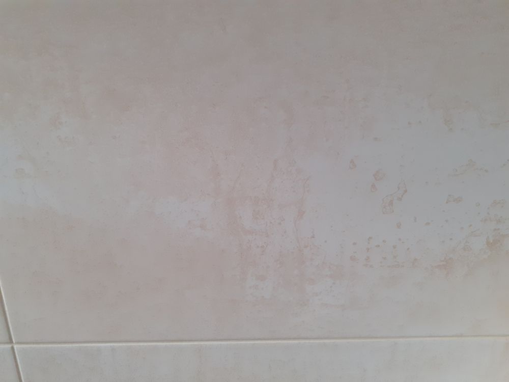 Carrelage Faience 33,3 cm X 59,2 cm TITANIO .
Bricolage
