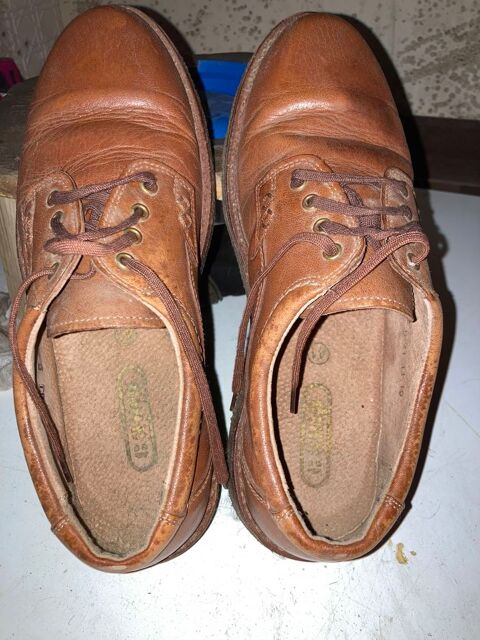 2 paires de chaussures homme en cuir 15 Les glisottes-et-Chalaures (33)
