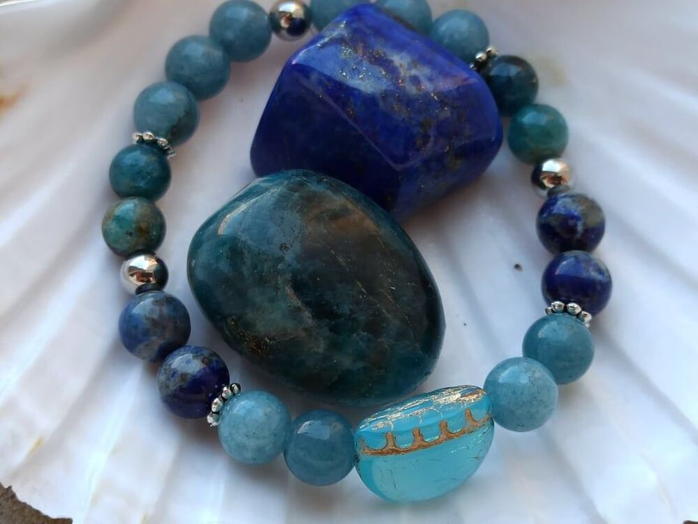 Bracelet pierres naturelles Aigue marine lapis lazuli apatit Bijoux et montres