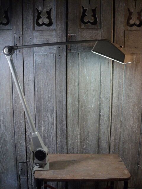 Ancienne Lampe de Bureau d'Architecte Waldmann 70 Loches (37)