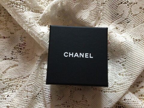 Bo�te � bague chanel 35 Meudon (92)