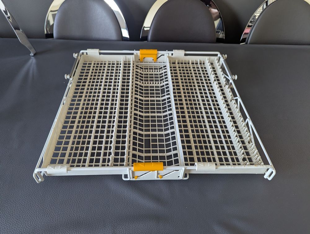 Tiroir &agrave; couverts lave vaisselle Miele G5500 SC Electroménager