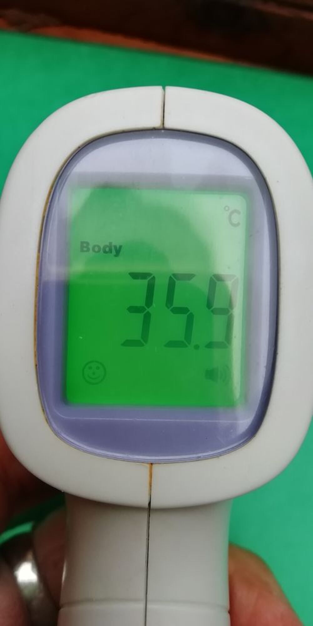 THERMOMETRE FRONTAL Puériculture