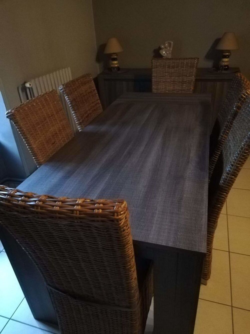 Salle &agrave; manger Meubles