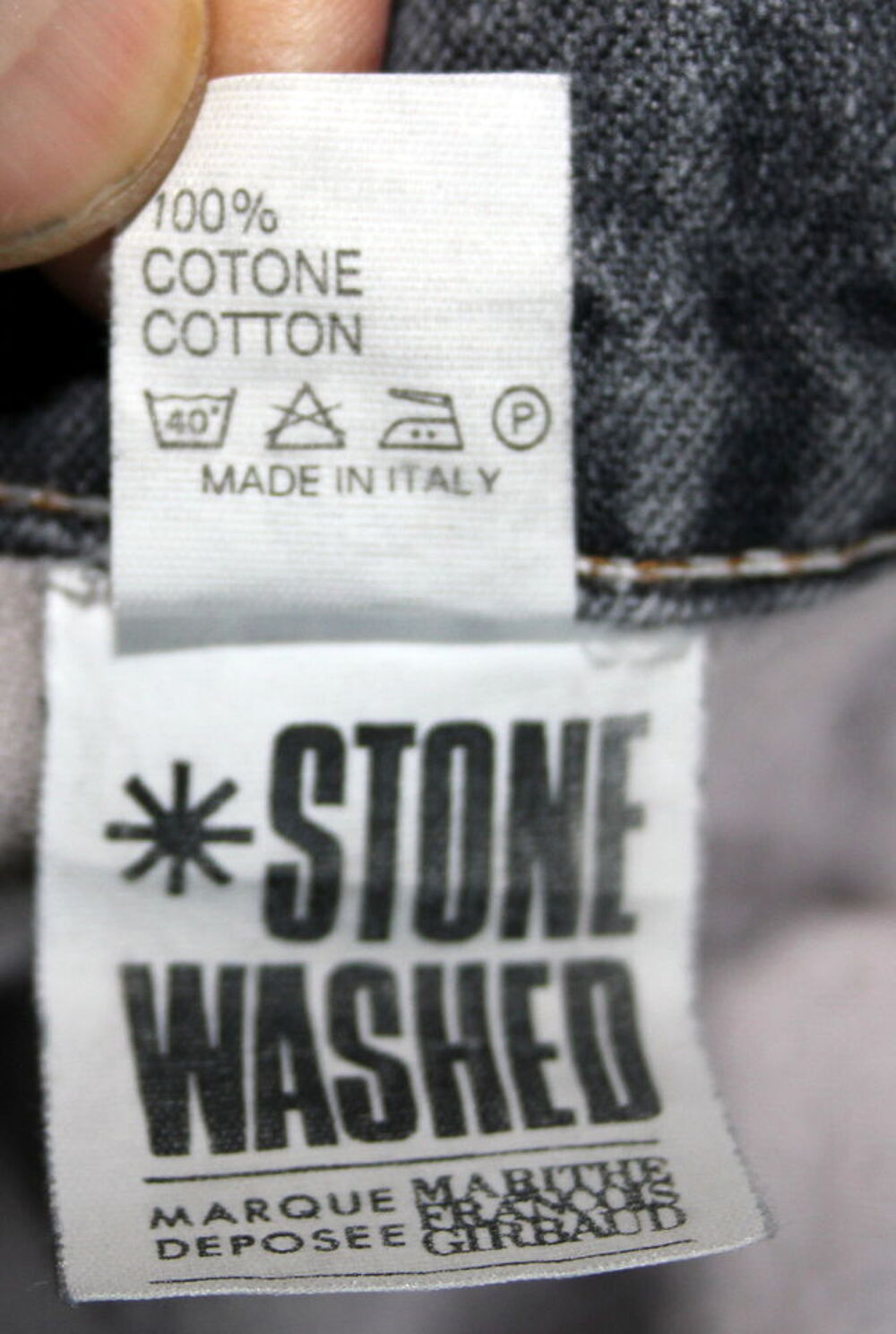 Jeans The Stone Washed zip dos MARITHE FRANCOIS GIRBAUD
T.32 Vêtements