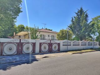  Maison  vendre 5 pices 121 m