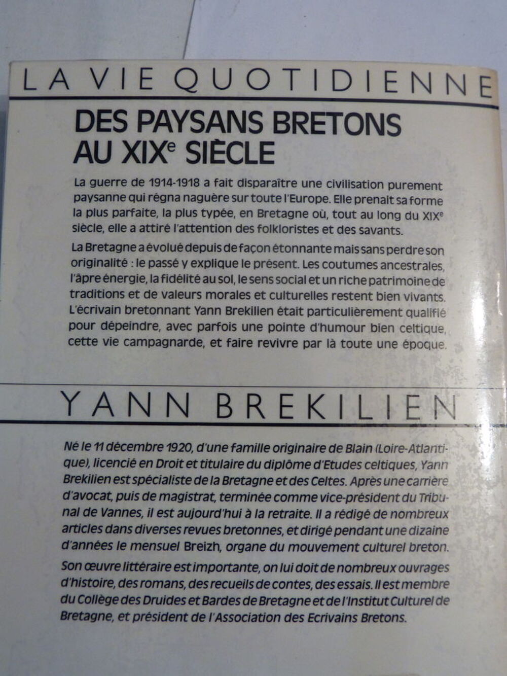 LA VIE QUOTIDIENNE DES PAYSANS BRETONS AU XIX&egrave; si&egrave;cle Livres et BD