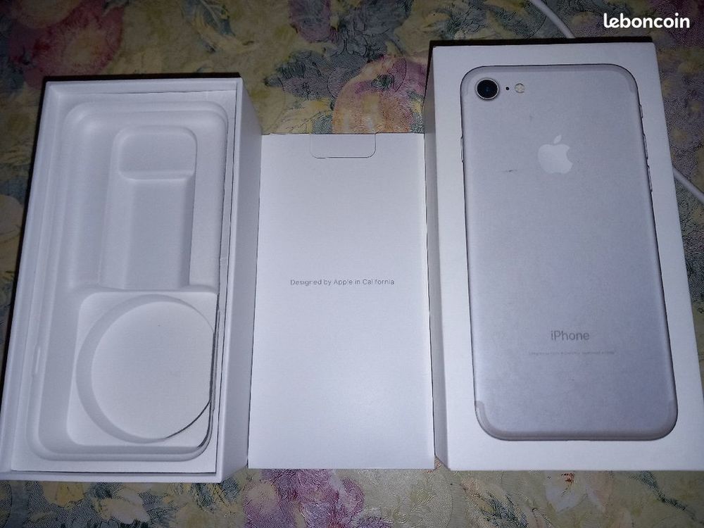 Bo&icirc;te Iphone 7 Téléphones et tablettes