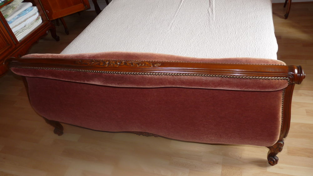 Lit merisier 2 personnes style Louis XV Meubles