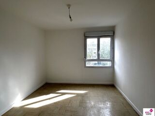  Appartement � vendre 4 pi�ces 80 m�