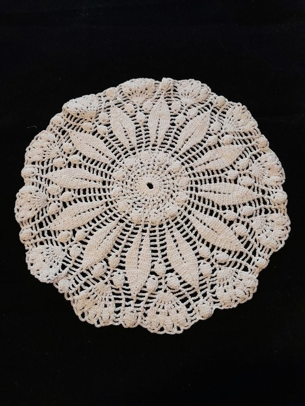 Napperon en Dentelle au Crochet Décoration