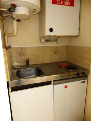  Appartement à louer 1 pièce 25 m²