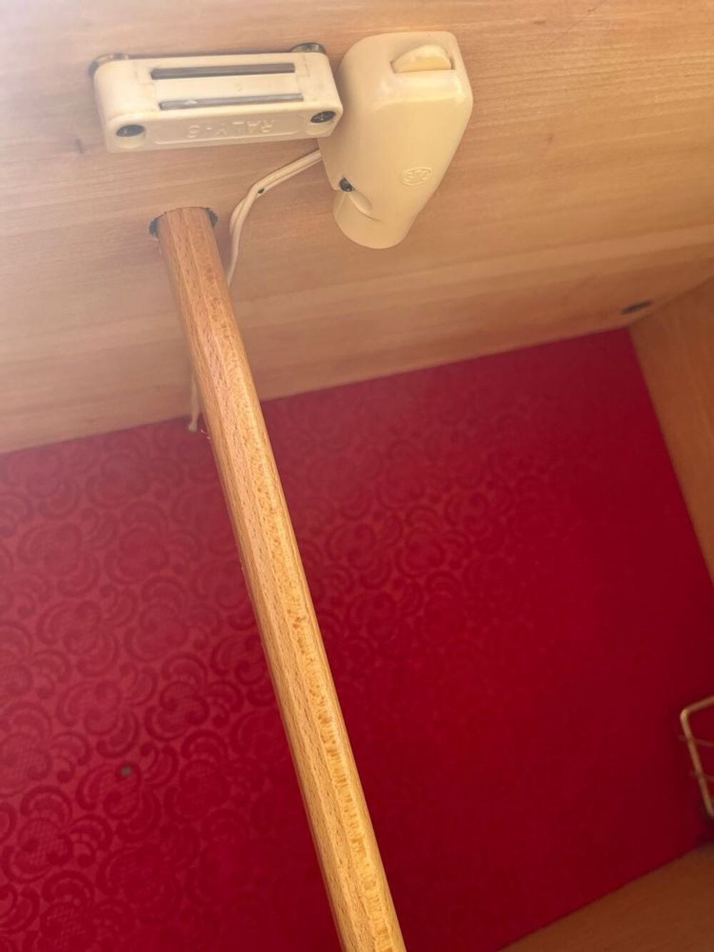 Meuble bar vintage en bois verni Meubles