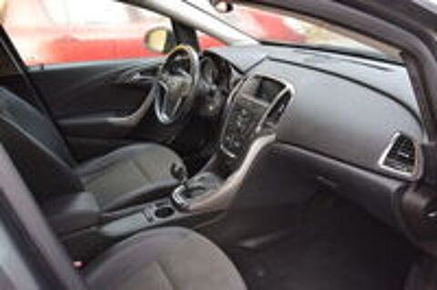 Astra Sports Tourer 1.7 CDTI 110 ch FAP Cosmo 2011 occasion 07170 Villeneuve-de-Berg
