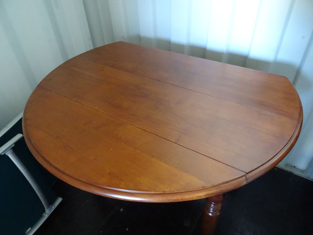 TABLE en MERISIER 10 &agrave; 12 couverts Meubles