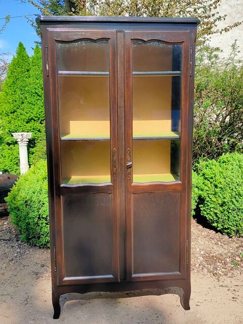 Petite vitrine hauteur 1m58 95 Avermes (03)